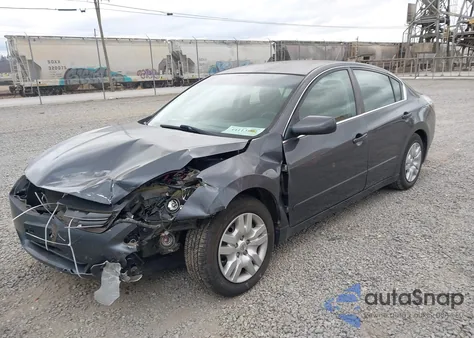 2010 Nissan Altima 2.5 S из США, поврежденный, VIN 1N4AL2APXAN510871